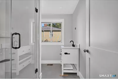 180 Yale Avenue, Milford, CT 06460 - Photo 9