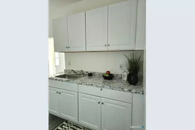 916 Middle Street, Bristol, CT 06010 - Photo 11