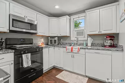 58-60 Scofield Avenue, Bridgeport, CT 06605 - Photo 29