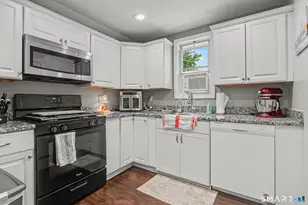 58-60 Scofield Ave, Bridgeport, CT 06605 - Photo 29