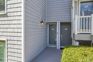 114 Rowayton Woods Dr, Norwalk, CT 06854 - Photo 1