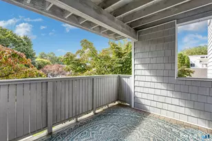 114 Rowayton Woods Dr, Norwalk, CT 06854 - Photo 23