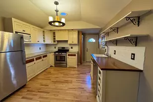 158 College St, Middletown, CT 06457 - Photo 13