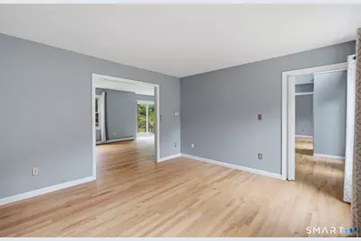25 Carriage Drive, East Hampton, CT 06424 - Photo 13