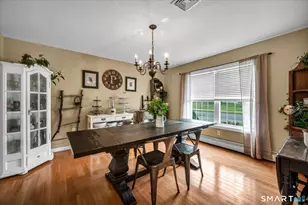 208 Debbie Dr, Meriden, CT 06451 - Photo 5