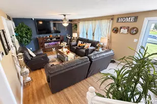 36 Blodgett Roy Dr, New Britain, CT 06053 - Photo 9
