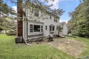 25 Briarwood Ln, Wallingford, CT 06492 - Photo 5