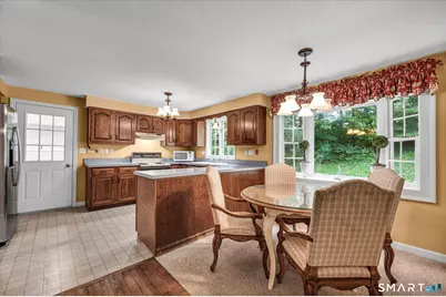 25 Briarwood Lane, Wallingford, CT 06492 - Photo 17