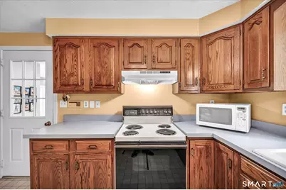 25 Briarwood Lane, Wallingford, CT 06492 - Photo 21