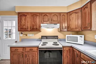 25 Briarwood Ln, Wallingford, CT 06492 - Photo 21