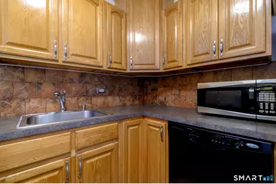 87 Glenbrook Road #7F, Stamford, CT 06902 - Photo 9