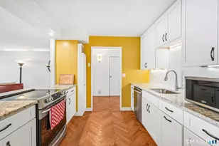 143 Hoyt St, Stamford, CT 06905 - Photo 3