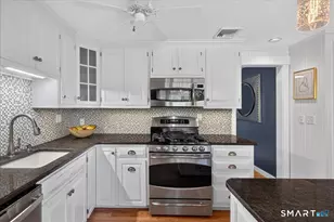 41 Bradley Corners Rd, Madison, CT 06443 - Photo 7