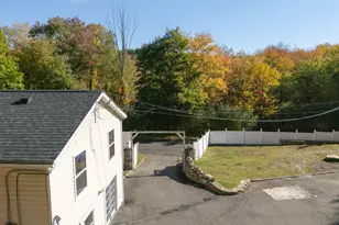 19 Mountainville Rd, Danbury, CT 06810 - Photo 5
