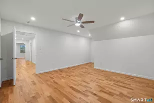 131 Columbia St, Bridgeport, CT 06604 - Photo 23