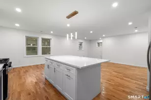 131 Columbia St, Bridgeport, CT 06604 - Photo 11