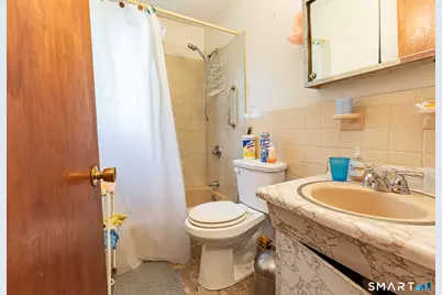 1087 Blue Hills Avenue #C, Bloomfield, CT 06002 - Photo 7