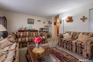 1087 Blue Hills Ave, Bloomfield, CT 06002 - Photo 5
