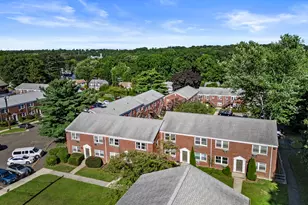 323 Hamilton Ct, Stamford, CT 06902 - Photo 27