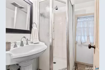 9 Holley Street, Danbury, CT 06810 - Photo 9