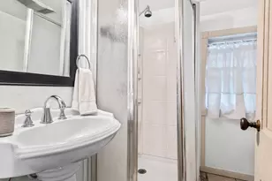 9 Holley St, Danbury, CT 06810 - Photo 9