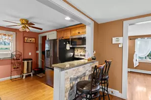 9 Holley St, Danbury, CT 06810 - Photo 5