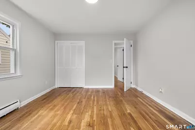 329 Greenwood Street, Bridgeport, CT 06606 - Photo 15