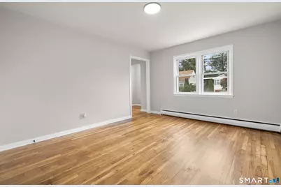 329 Greenwood Street, Bridgeport, CT 06606 - Photo 13