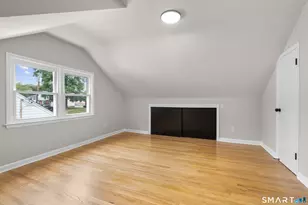 329 Greenwood St, Bridgeport, CT 06606 - Photo 25