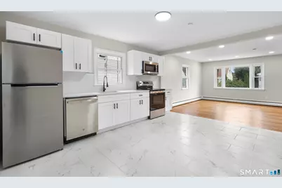 329 Greenwood Street, Bridgeport, CT 06606 - Photo 11