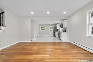 329 Greenwood St, Bridgeport, CT 06606 - Photo 7