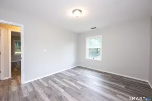 799 Foxon Rd, East Haven, CT 06513 - Photo 11