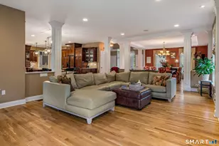 9 Pierpont Ct, North Haven, CT 06473 - Photo 7