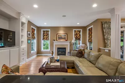9 Pierpont Court, North Haven, CT 06473 - Photo 5