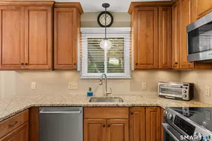 139 Heritage Vlg, Southbury, CT 06488 - Photo 29