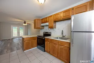799 Foxon Rd, East Haven, CT 06513 - Photo 5