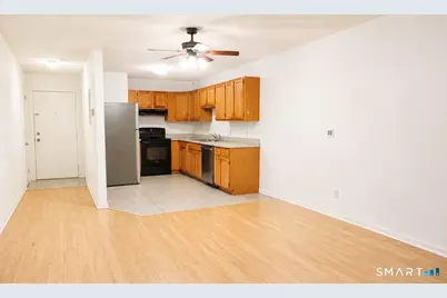 1730 State Street #208, Hamden, CT 06517 - Photo 3