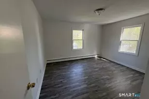35 Chapman St, East Hartford, CT 06108 - Photo 7