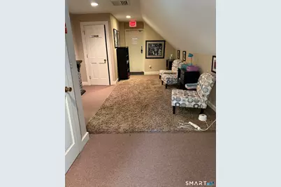 3208 Whitney Avenue #1F & 1E, Hamden, CT 06518 - Photo 17