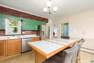 653 Vauxhall St Extension, Waterford, CT 06385 - Photo 13
