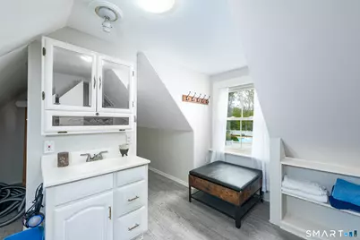 653 Vauxhall St Extension, Waterford, CT 06385 - Photo 33