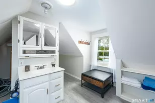 653 Vauxhall Street Ext., Waterford, CT 06385 - Photo 33