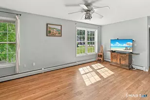 25 Oakwood Rd, East Lyme, CT 06357 - Photo 11