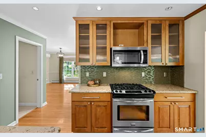 31 Paula Lane, Waterford, CT 06385 - Photo 13