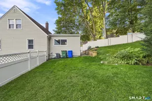 15 Ashland Ave, Waterbury, CT 06708 - Photo 27