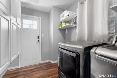 11 Island Heights Circle, Stamford, CT 06902 - Photo 11