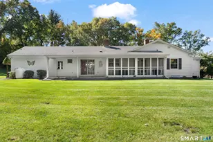 266 Heritage Rd, Putnam, CT 06260 - Photo 37