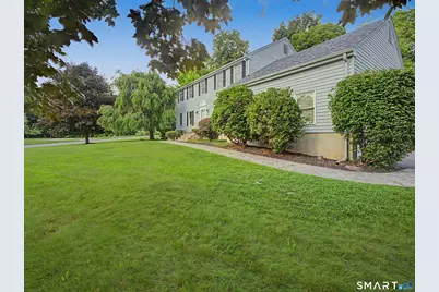 33 West Gerald Drive, Manchester, CT 06040 - Photo 5