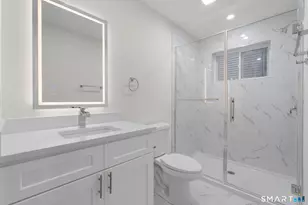 131 Columbia St, Bridgeport, CT 06604 - Photo 31