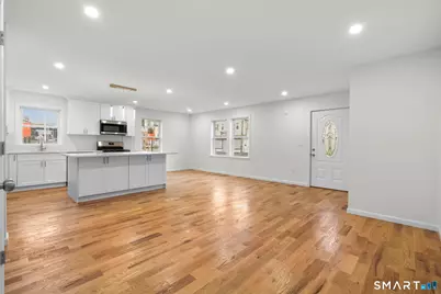 131 Columbia Street #1, Bridgeport, CT 06604 - Photo 9